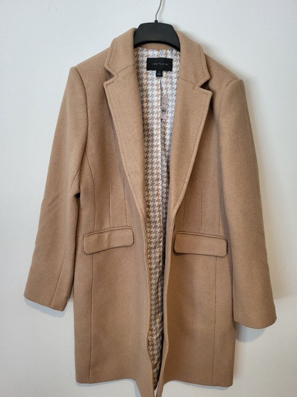 Ann Taylor wool blend, knee length, khaki coat. Size M. NWT.